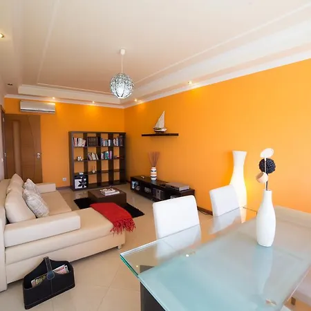 Feels Like Sunny Flat Apartment Portimão